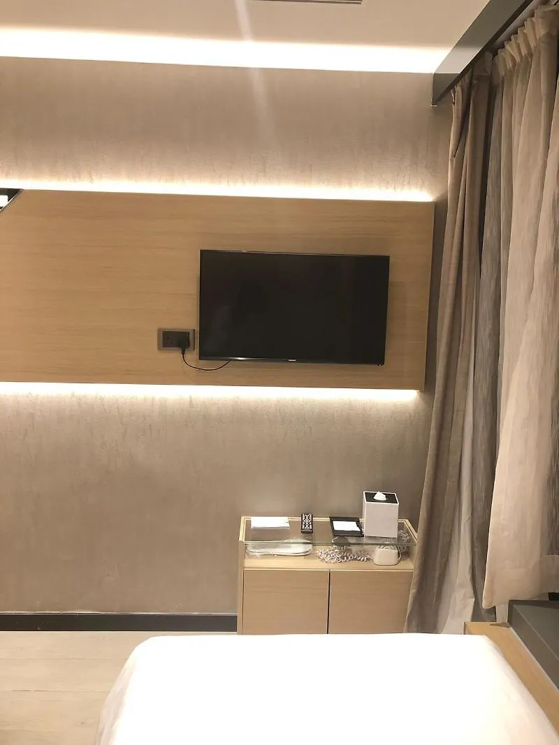 朗华酒店 香港 3*,